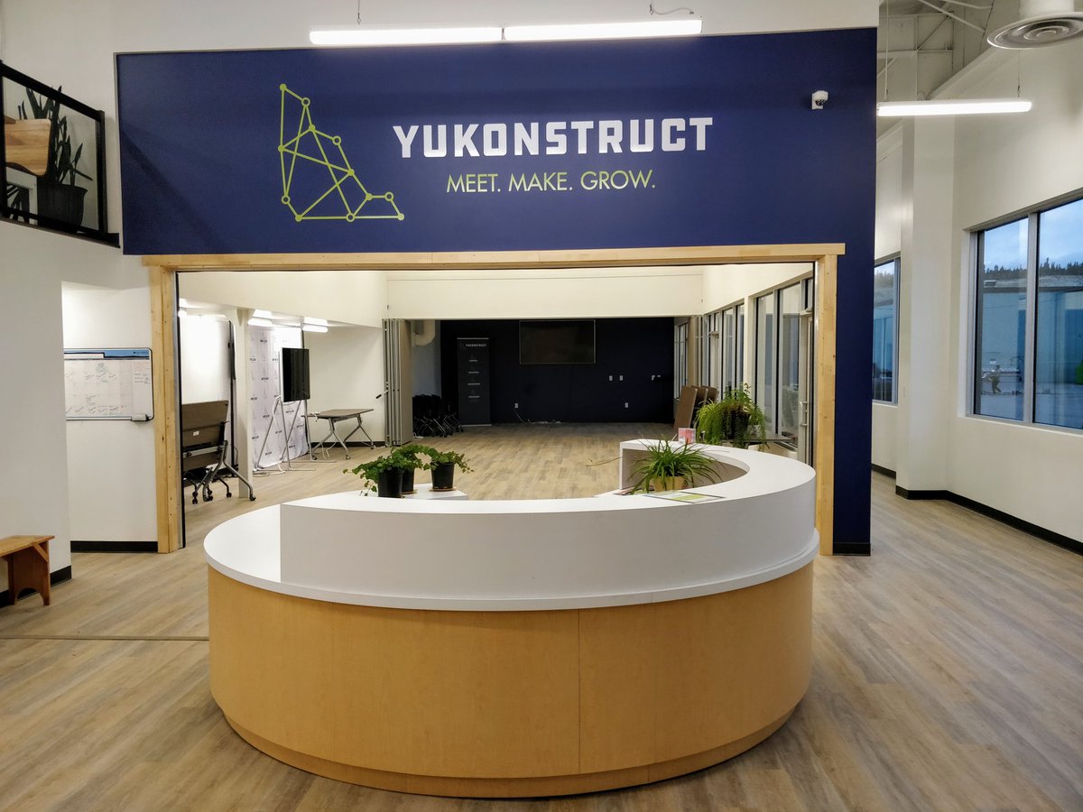 proofgov's tweet photo. Calm before the storm in our office, @yukonstruct's new home. Expecting a big turnout for tonight's official launch party. BIG THANKS to everyone who's been part of this 5-yr journey (including 3 team members @proofgov).
#meet #make #grow https://t.co/Bz78TDijEa