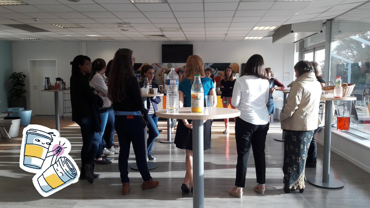 Petit-déjeuner 💯 %feminin ce matin dans les locaux de Thales, avec la présentation de l’association Elles Bougent ! #Thales #ellesbougent #metiersdedemain #ingénierie #science @thalesgroup @ellesbougent