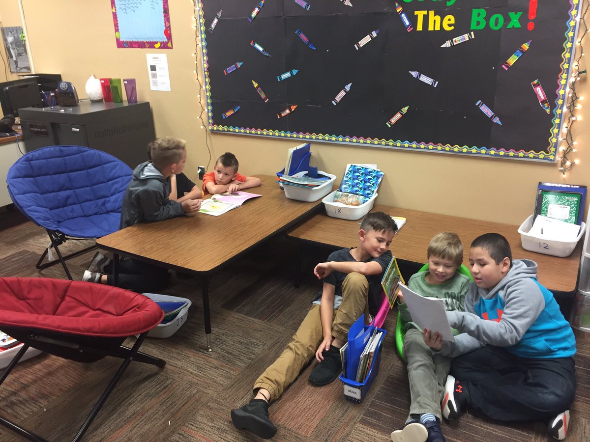 MrArnolds6th's tweet photo. Such a fun way to end each and every Thursday! Great relationships and role models are being made! #KPals @LAamlid https://t.co/XGETa0wKw9