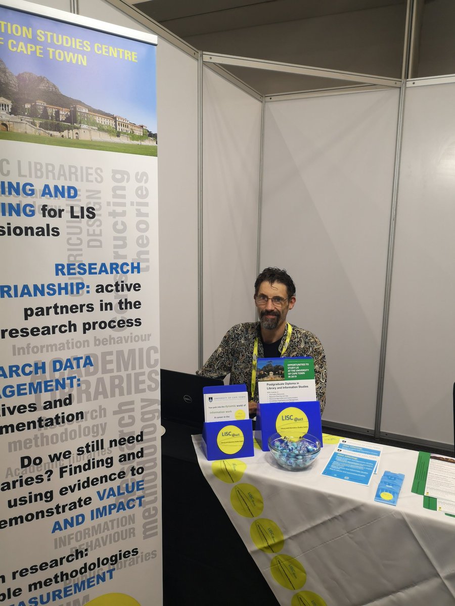 theresaschoeman's tweet photo. Thank you to everyone who visited the @UCTLisc @higgsri information stall during the #LIASAConference #LIASA2018 hope to see you at UCT in 2019. Any other enquiries visit https://t.co/UWz9yJQGey @LIASANews @UCTLibrary https://t.co/BXU88VCTAy