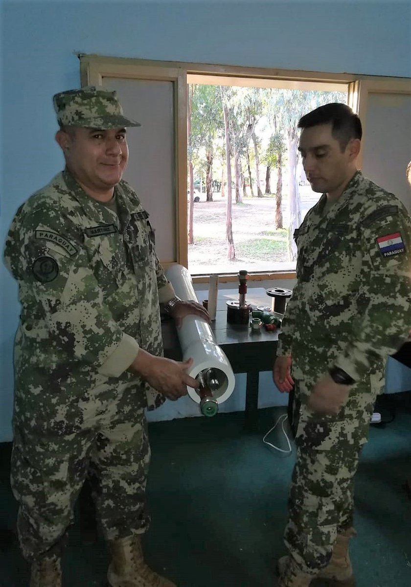 Ejercito_Arg's tweet photo. #Paraguay Integrantes de la Compañía de Ingenieros de Agua 601 realizaron una misión de asesoramiento y capacitación en armado de plantas potabilizadoras de agua, por filtrado de ósmosis inversa @Ejercito_Pyo #PlantasPotabilizadoras https://t.co/28h51VdCNf