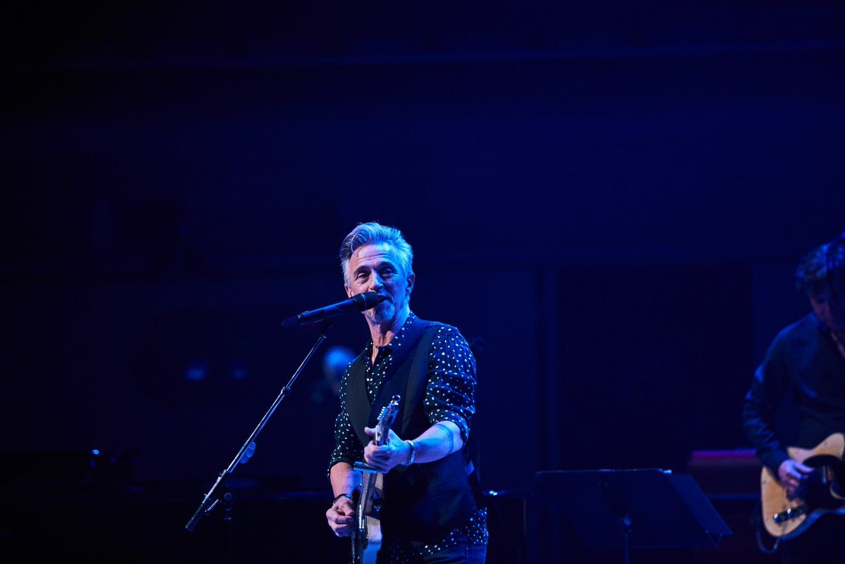 Colin James tweet media