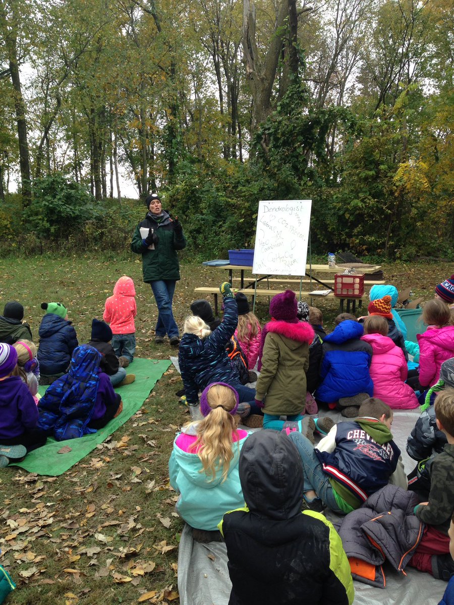 DavisKids2018's tweet image. It was a great day of learning with @StoryCoCons! #treerific #NevadaCubPride