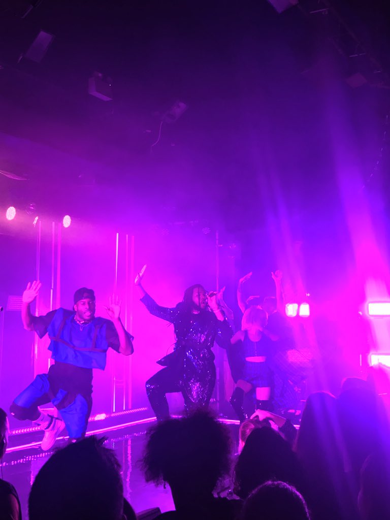 PerryPresents_'s tweet photo. So @MNEK sold out headline show at @ScalaLondon was amazing!! 👏🏻👏🏻👏🏻👏🏻 #Language #LanguageTour #LanguageTourLondon #MNEK 🤗💃🏼🙌🏻👏🏻 https://t.co/ZsYyzvx1kC