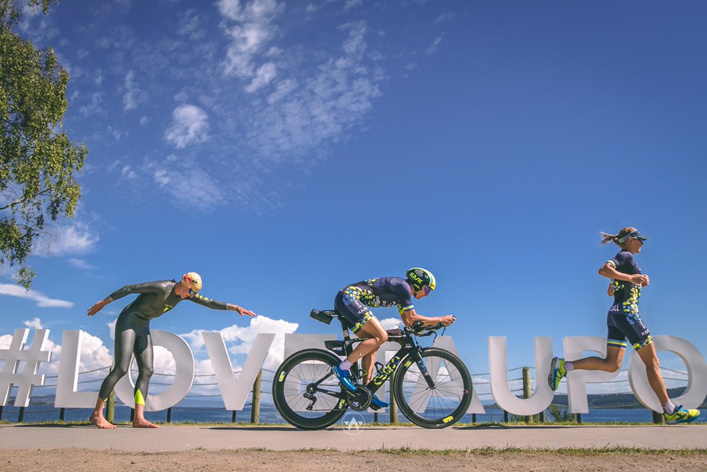 Laura Siddall tweet media