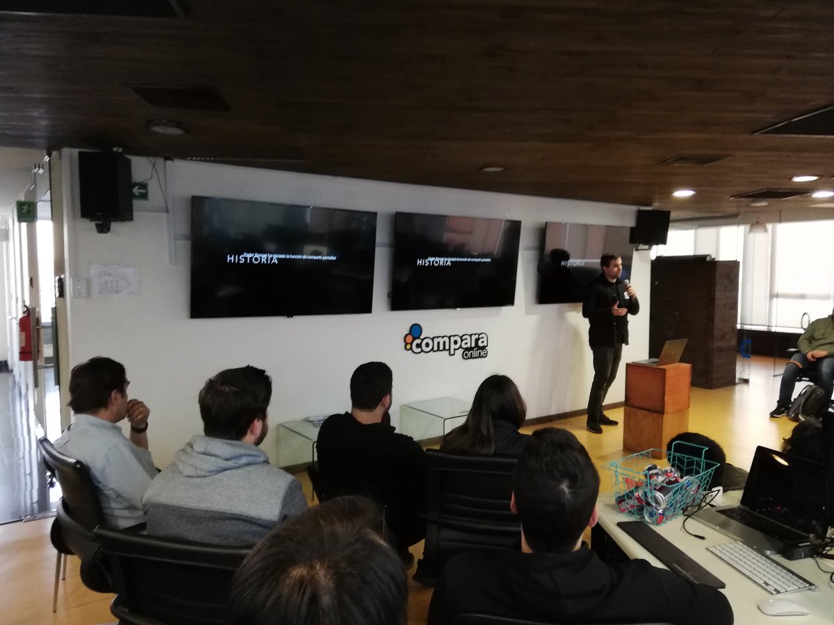 NodersJS's tweet photo. Comenzando nuestro meetup hablando sobre OrionJS un framework hecho en Chile 🇨🇱 https://t.co/WVkockw5GC