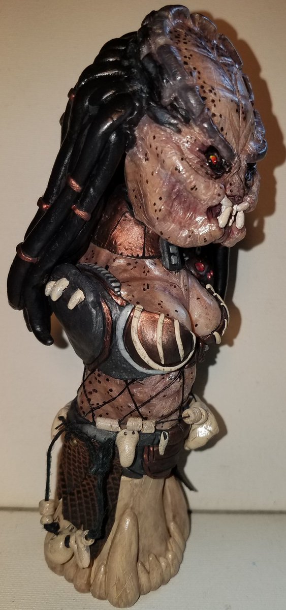 BloodNInkComics's tweet photo. My latest sculpted bust, Lady Predator.
Shai'ti, the Bone Collector
@NECA_TOYS , y'all do internships? https://t.co/MinMY54gmr