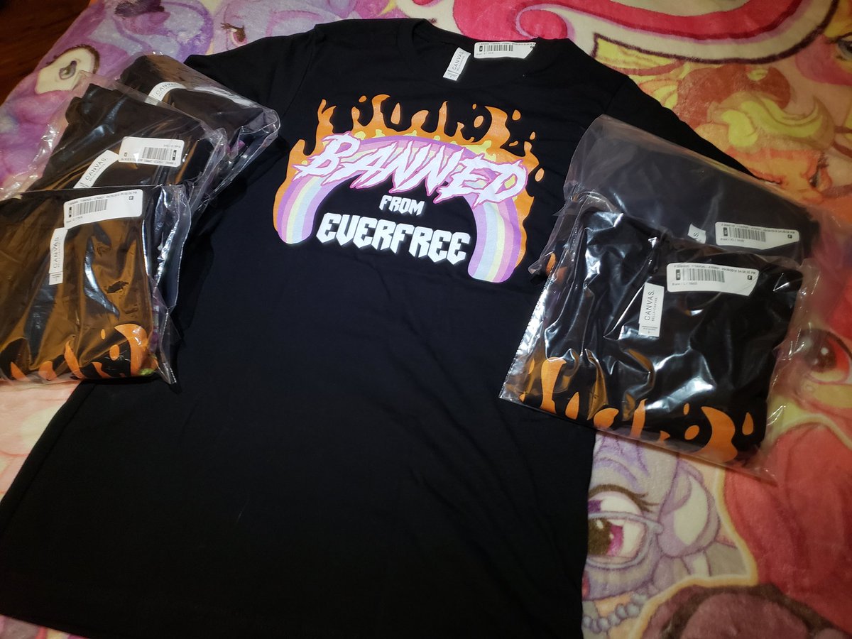 buttonlovesyou's tweet photo. They are here!
#EverfreeExecSquad https://t.co/Z4idh2CtZX