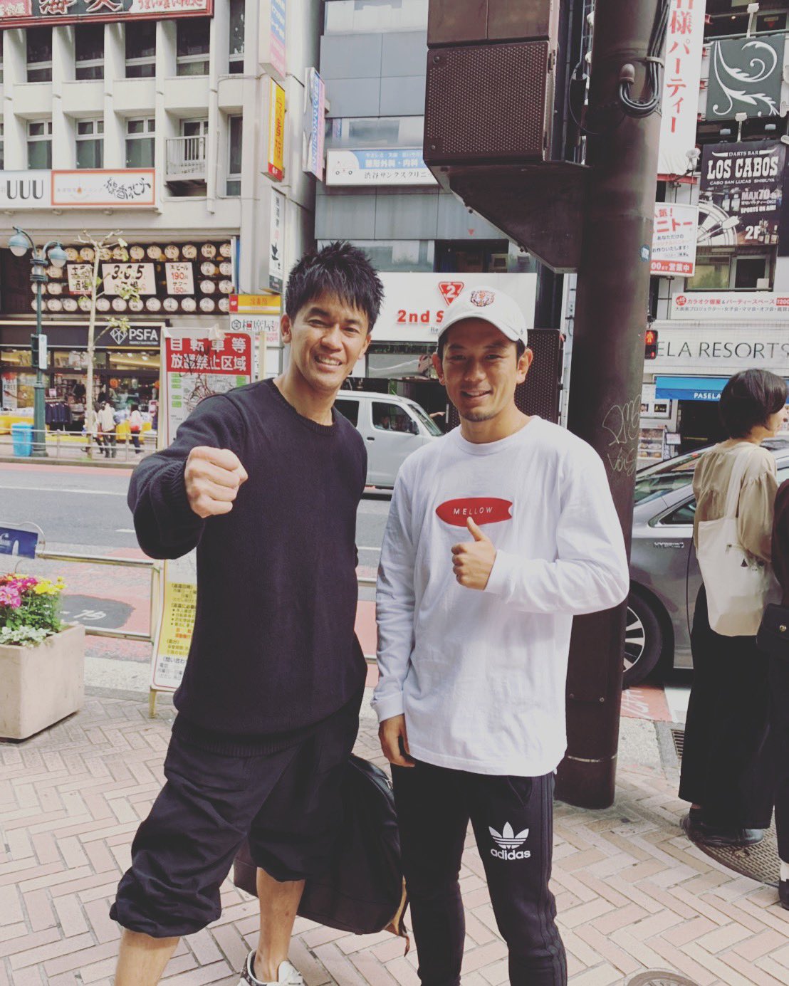 皇治 街でばったり 百獣の王 武井壮さんと いつもありがとうございます あいつの倒し方聞かな 笑 百獣の王 T Co Qpxyidxvuz Twitter