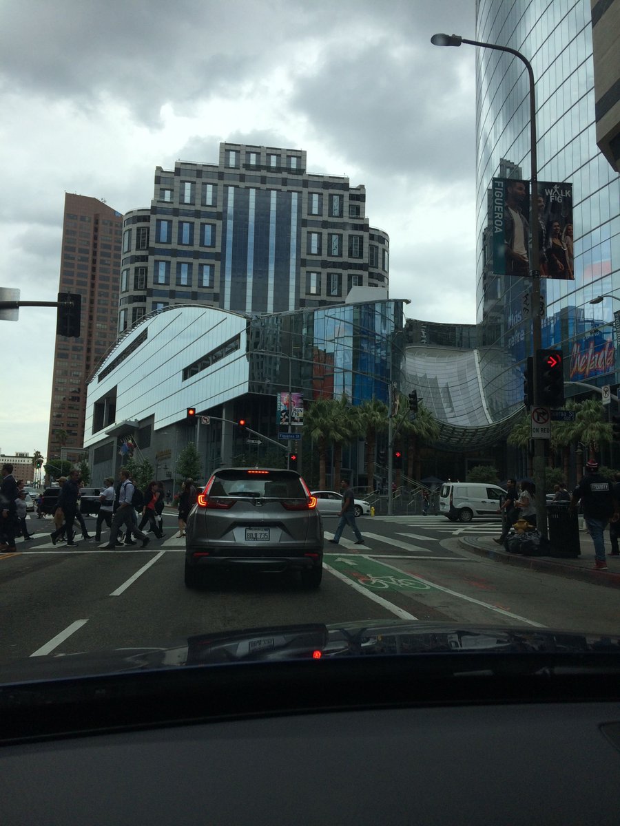 LucidLeverage's tweet photo. High tech architecture in downtown #LosAngeles #SEO #ReputationManagementAgency #VideoSEO #LucidLeverage https://t.co/l5A0P6aeTx https://t.co/jPJpFobRfT