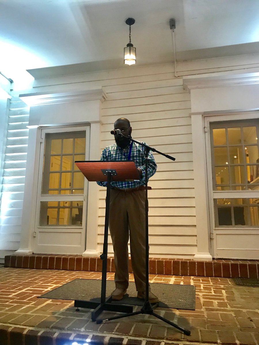 Mr ⁦<a href="/BuckarooBZ/">Randall Kenan</a>⁩ speaking of Ralph Ellison’s Invisible Man and of yams on the side porch of William Faulkner’s home Rowan Oak. Life is good. ⁦<a href="/southfoodways/">Southern Foodways Alliance</a>⁩ #SFAOXF