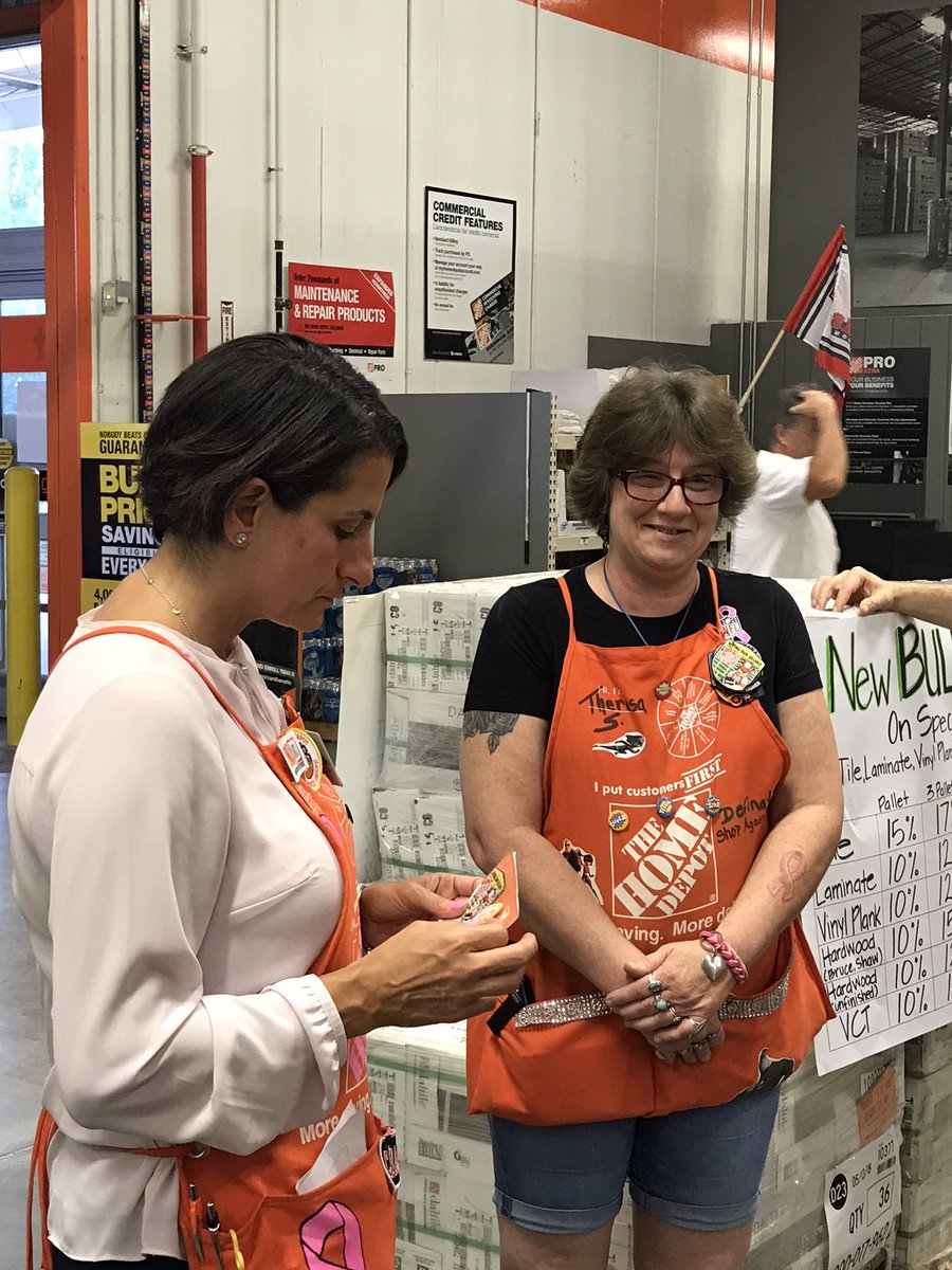 LaurenBTHD's tweet photo. This outstanding PRO cashier was recognized today during our RVP walk! Way to go Theresa!ππ»ππ»ππ»
Thank you for wll you do!π§‘π
@nearhoofm @roccisano_nancy @nyyroro @zikoyanis @cochran_marc @C4_DYNAMITE @sailorstefftw https://t.co/leJWsvraiA