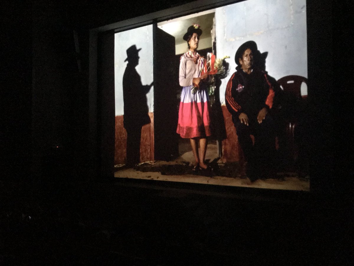 mirar_distinto's tweet photo. Las fotógrafas Mariceu Erthal, Sonia Madrigal y Ángela Ponce, en el @AgoradelaCiudad #Xalapa hablando sobre representaciones de #desparecidos @mirar_distinto #QueremosMirarContigo https://t.co/fOHu71a9IL