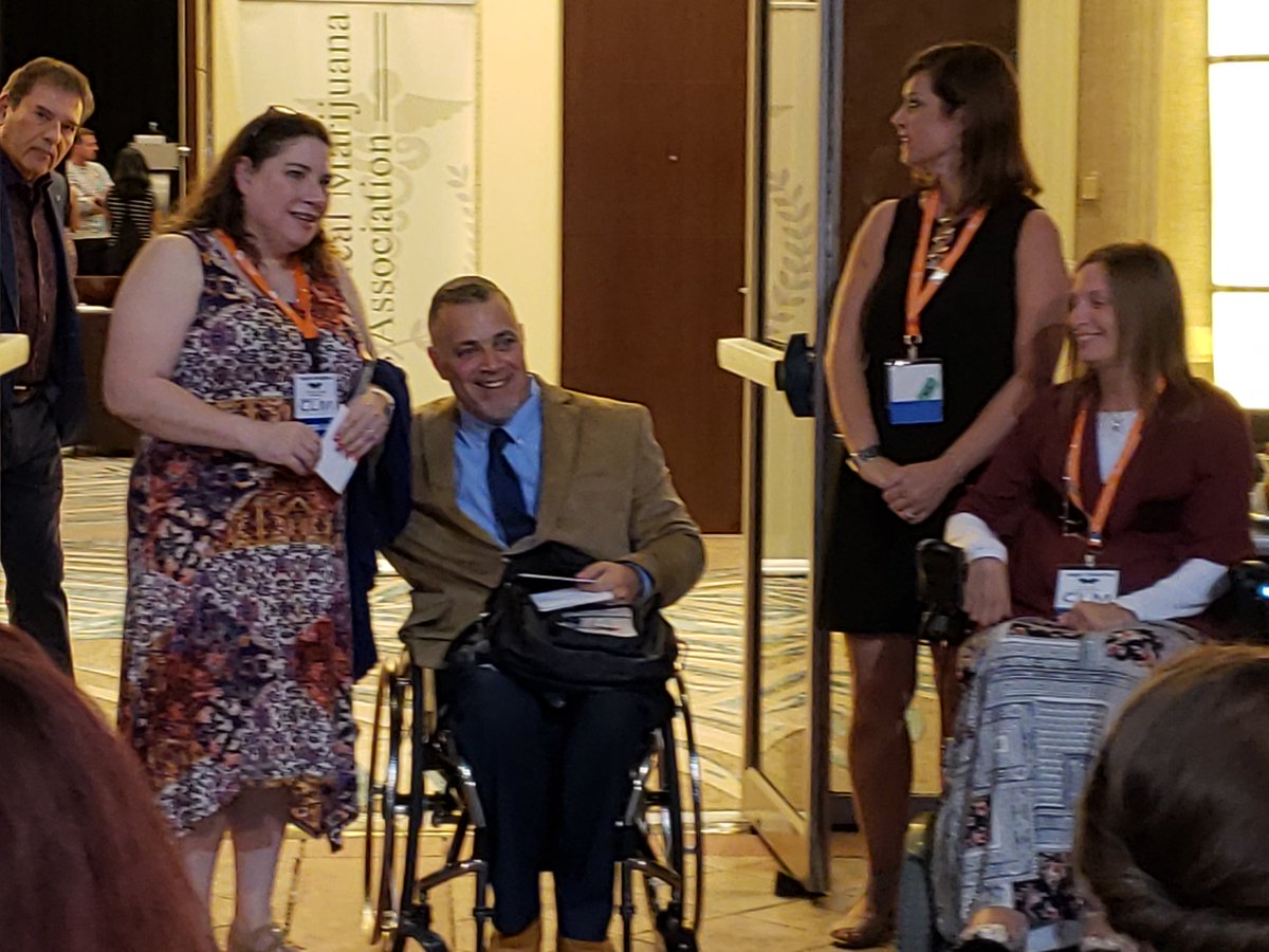 UnitedSpinal's tweet photo. Jim Weisman, United Spinal's president and Nick LiBassi, VP of Partnership Expansion open the festivities at our 6th annual Chapter Leadership Meeting. #werollunited #clm2018 #unitedspinal #leadership https://t.co/vc6b9wxP8h