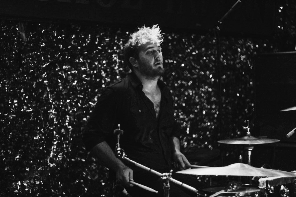 W A T E R L O O - OCTOBER 26
coming at you on Halloween Weekend at <a href="/ChainsawLovers/">Chainsaw</a> !!
come hang and stick around for some karaoke 🎤 !
who knows ... maybe one of us will hit the stage for a post set sing-along 🤷🏼‍♂️
facebook.com/events/1960096…