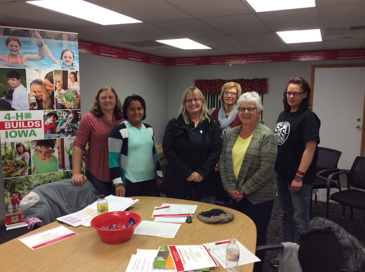 DocDavidB's tweet photo. Great final class for Powerful Tools for Caregivers in Denison. Participants working on future plans. #hseo @ISUExtension https://t.co/pdePazXUdD