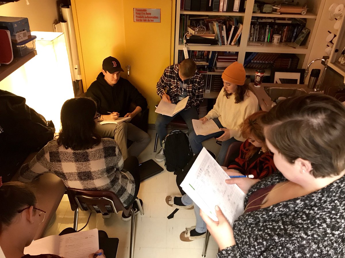 FabbriTeaches's tweet photo. What a GREAT day in @nmcLRSD’s brand new #CanadianHistorIES🍁 #PBL course! Today 100 yrs of 🇨🇦military conflict was discussed and shared in round table discussions! Students did “deep dives” into 1 aspect of 1 military conflict. We do #DepthNotBreadth here y’all! #LightTheTorch🔥 https://t.co/oRYJKFBFwi