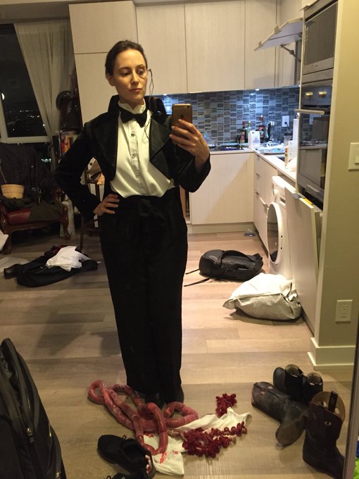 Costuming disaster zone right here you guys https://t.co/4NJjKJYWpw