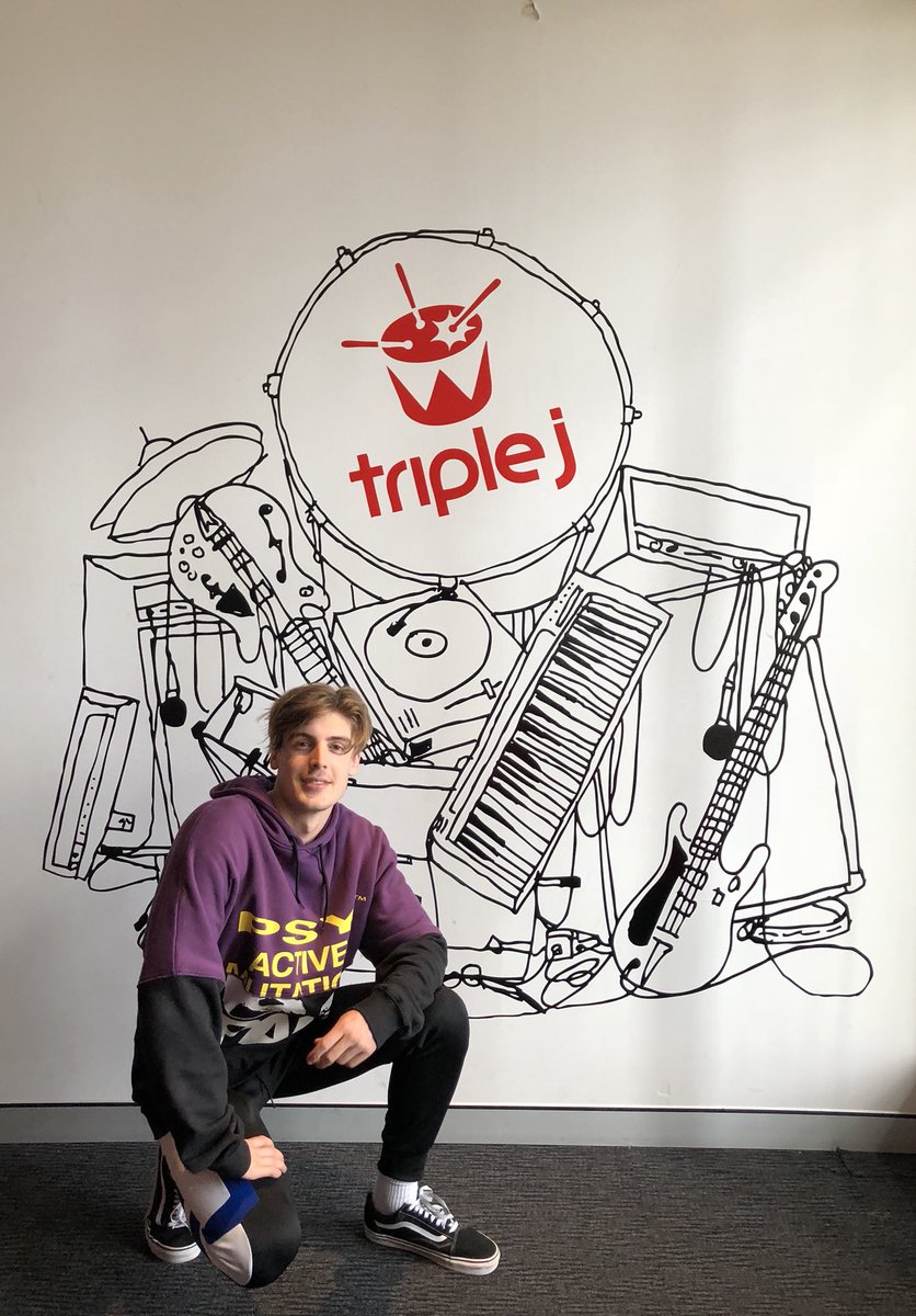 luudemusic's tweet photo. Triple j mix up today 😁😁 https://t.co/SYAwPNrLKF
