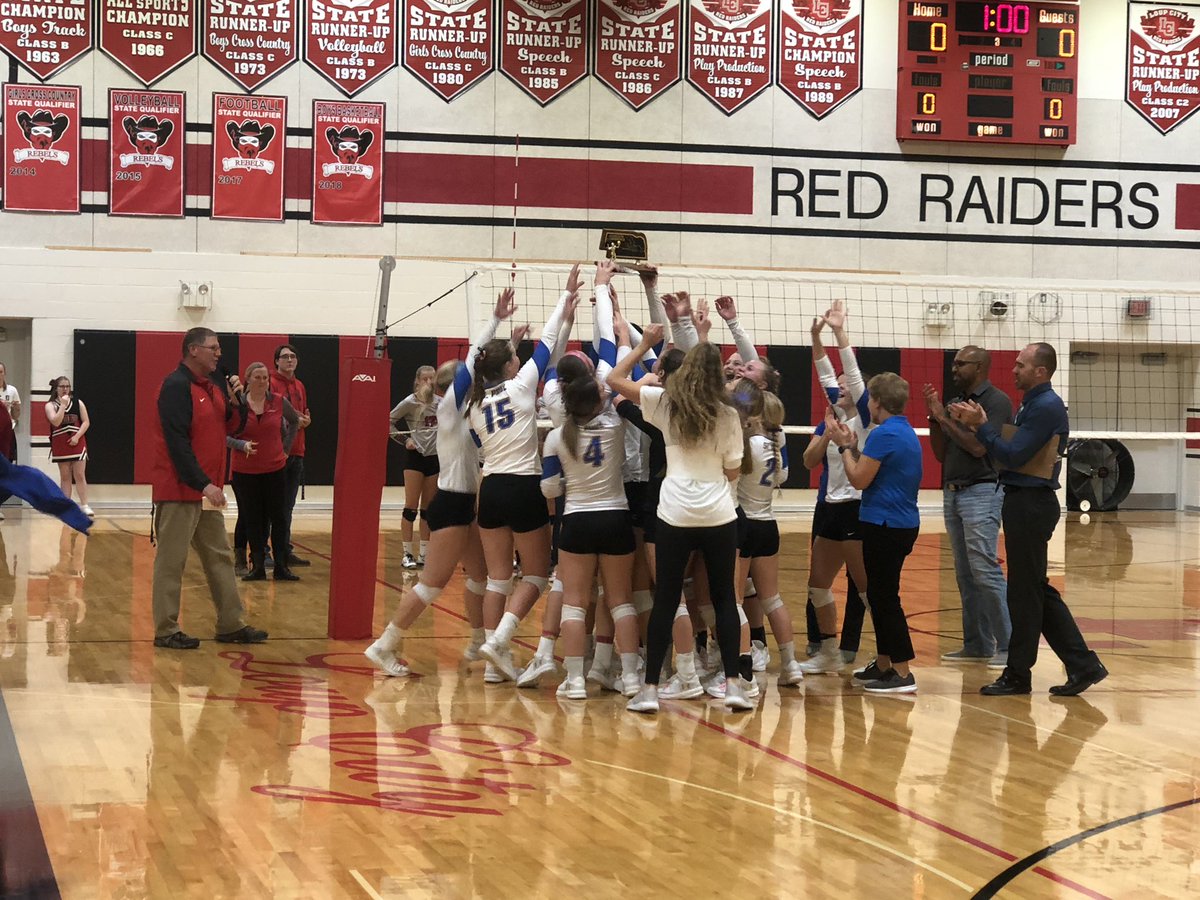 St Paul Volleyball tweet media