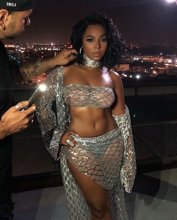 DreamGirlsOnly's tweet photo. Ashanti 😍 https://t.co/erdZtMLzyN