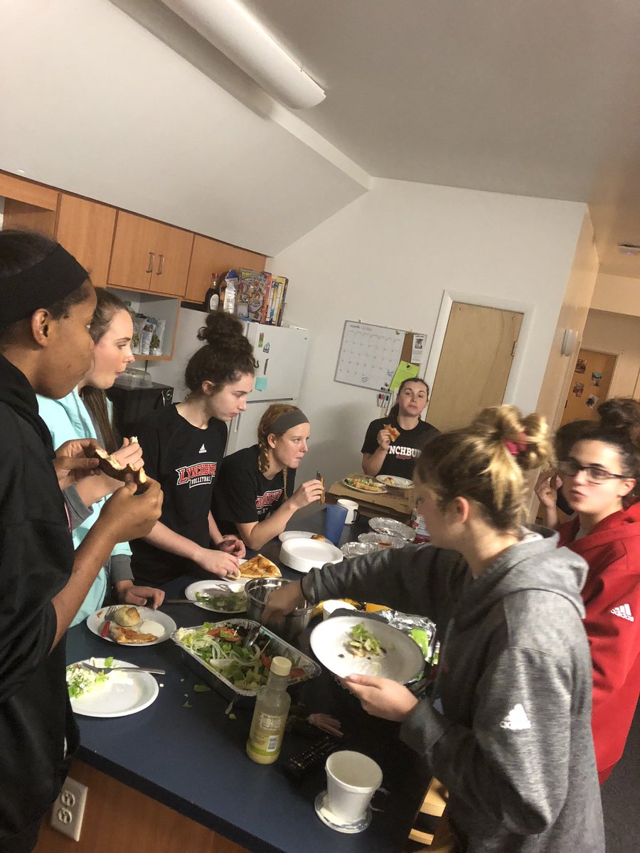 Lynchburg_vb's tweet photo. Finishing off tonight’s win with a pizza party! #ULVB
We’ve got two more matches tomorrow to finish off the week!!! #GoHornets 🏐 https://t.co/KRimivz4pb