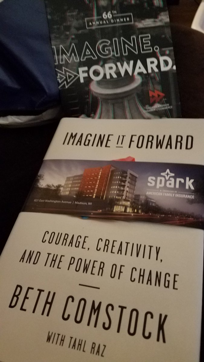shaynahetzel's tweet photo. Courage.Creativity.Curiosity.Change. And, important call to action for MSN biz community to #imagineforward by @preZBiz & @bethcomstock at 66th annual @MadisonBiz dinner.Proud that leaders like @AmFamJack have community-minded imagination #iwork4amfam #AmFamInstitute https://t.co/pzpbcq3opT