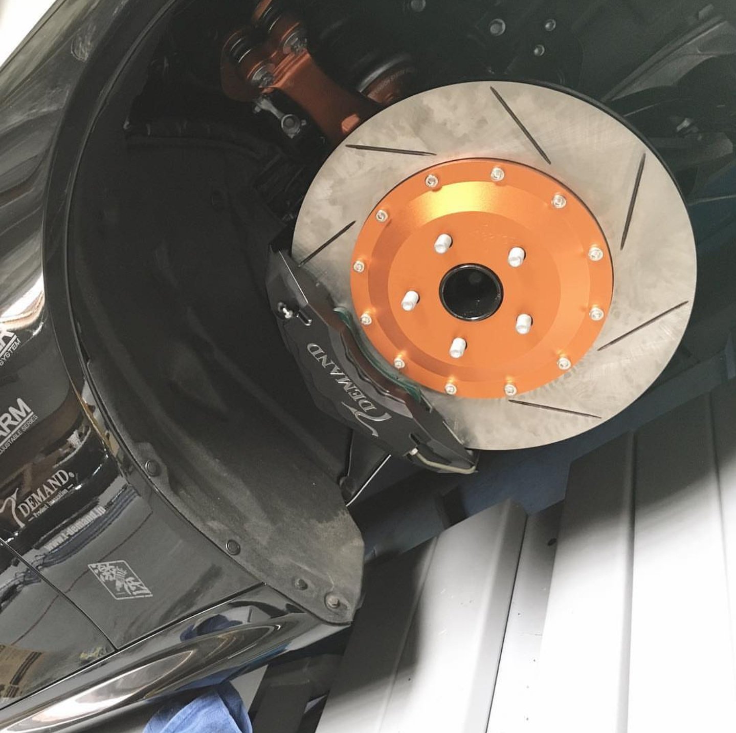 T-DEMAND BRAKE SYSTEM SUPER SLIM お盆限定値下げ T-DEMAND BRAKE SYSTEM SUPER SLIM 6pot 値下