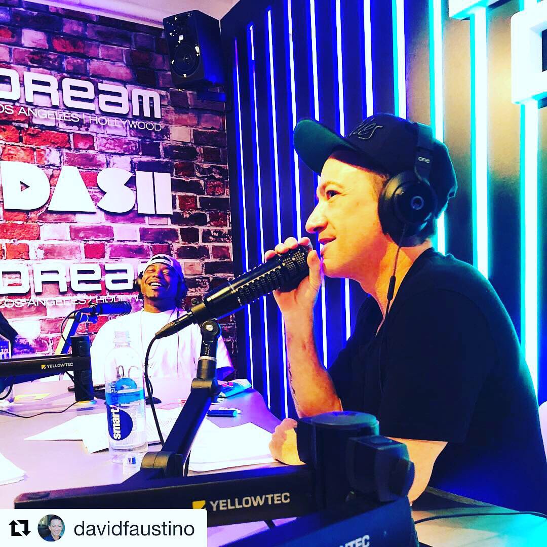 DavidFaustino's tweet photo. Tonight while we’re away, we’re REAIRING our show w/ @TheRealSpice1 on #oldscratchradio
•
Also @EASki calls in from Oakland @ 9:45p w/ brand new tracks
•
Listen tonight @ 9pPT/12aET on the Dash Radio App or https://t.co/sFW4fvSEYO tap station “DASHX”.
• https://t.co/m2Q592FbJq