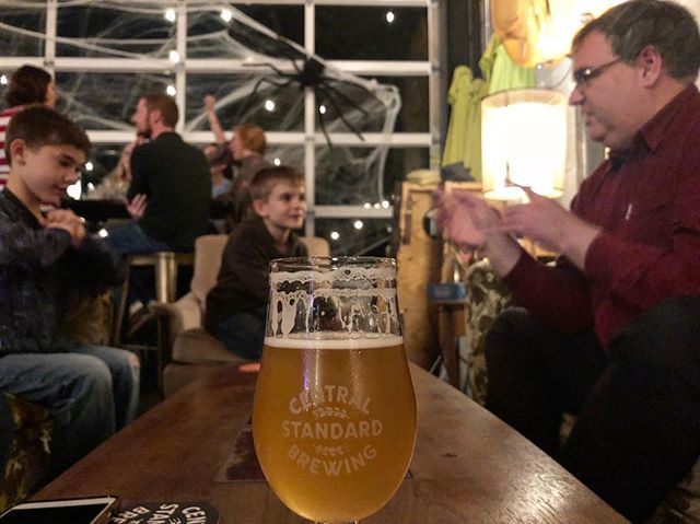 jencoleICT's tweet photo. Had a nice evening playing Mad Gab tonight with my mini Coles and @stonehampress on his last night in Wichita! | #drinkict #timweekict #wichitaks #madgab #drinkcsb #loveict #boymomlife https://t.co/2R3fSl2V3f