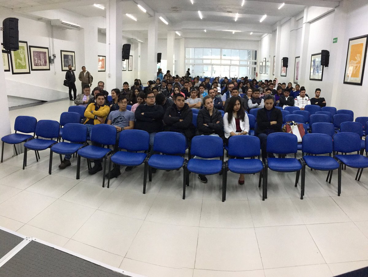 Un placer compartir con alumnos de la <a href="/UVCCampusZac/">UVC Campus Zac</a> temas de #SeguridadCiudadana | <a href="/ATelloC/">Alejandro Tello</a> | <a href="/gobiernozac/">Gobierno de Zacatecas</a> | <a href="/SriaGeneral_Zac/">Secretaría General de Gobierno Zacatecas</a>