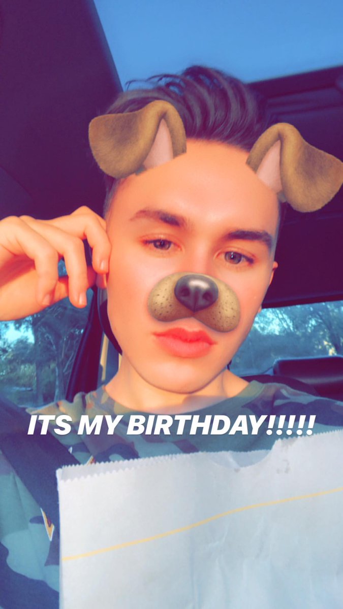 liamferrari___'s tweet photo. Happy birthdaaaaay !😙❤ @LiamFerrari 
#LiamFerrari https://t.co/GqMIYsXXCM