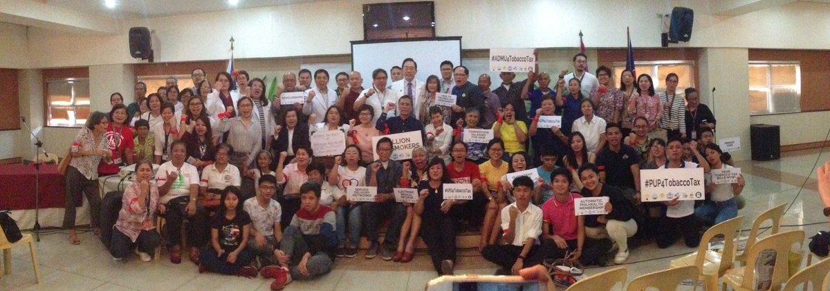 bawasbisyoPH's tweet photo. Health Warriors unitedly call to Sen. Angara: "Tax Tobacco Now! Tax Tobacco Now!"
#HeyAngara
#VoteTobaccoTax https://t.co/ySHWN8d2aT