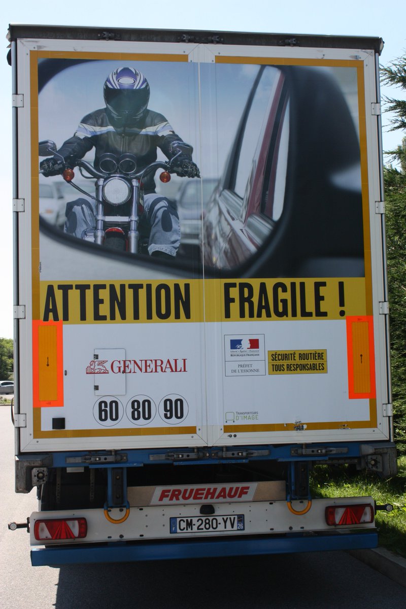 Demain, journée mondiale de #securiteroutiere... Tous responsables ! <a href="/AstreTL/">Groupement Astre</a> <a href="/RoutePlusSure/">Sécurité routière</a> <a href="/Preventionrout/">Association Prévention Routière</a> <a href="/RoulonsA/">Roulons Autrement</a> #RoadSafety