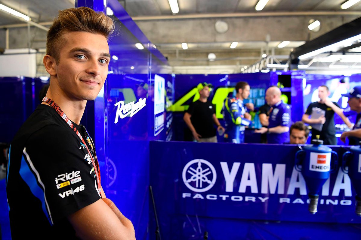 Luca_Marini_97's tweet photo. Very interesting to live different experiences and discover something of new in order to keep the mind trained! 

#FlashbackFriday @MotoGP Test, Brno 2018
Hosted by @ValeYellow46 

Photo by @GigiSoldano © https://t.co/nUGyd2dd8n