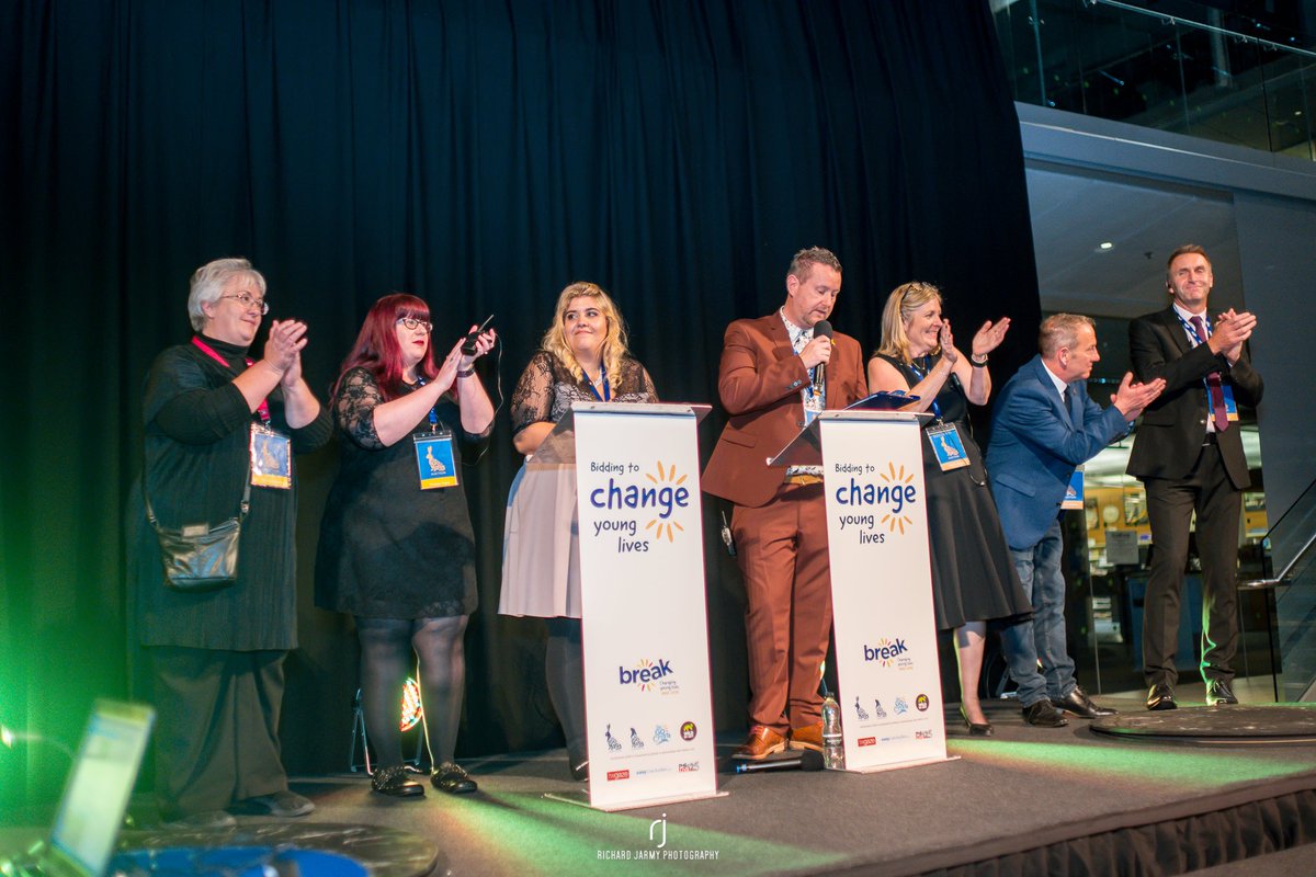 GoGo_Trails's tweet image. For a complete run down of all the final figures head on over to our website blog or look at the individual hares for their amounts gogohares.co.uk/blog/ggh-news/… Thank you to everyone who was so generous last night, we are overwhelmed and very grateful.#GGH18 From all at @break_charity