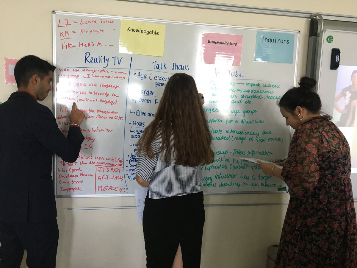 ReptonDXBEng's tweet photo. Co-constructive learning in English #reptondxb #reptonschooldxb @ReptonSchoolDxb https://t.co/Uijd9Kr4e7