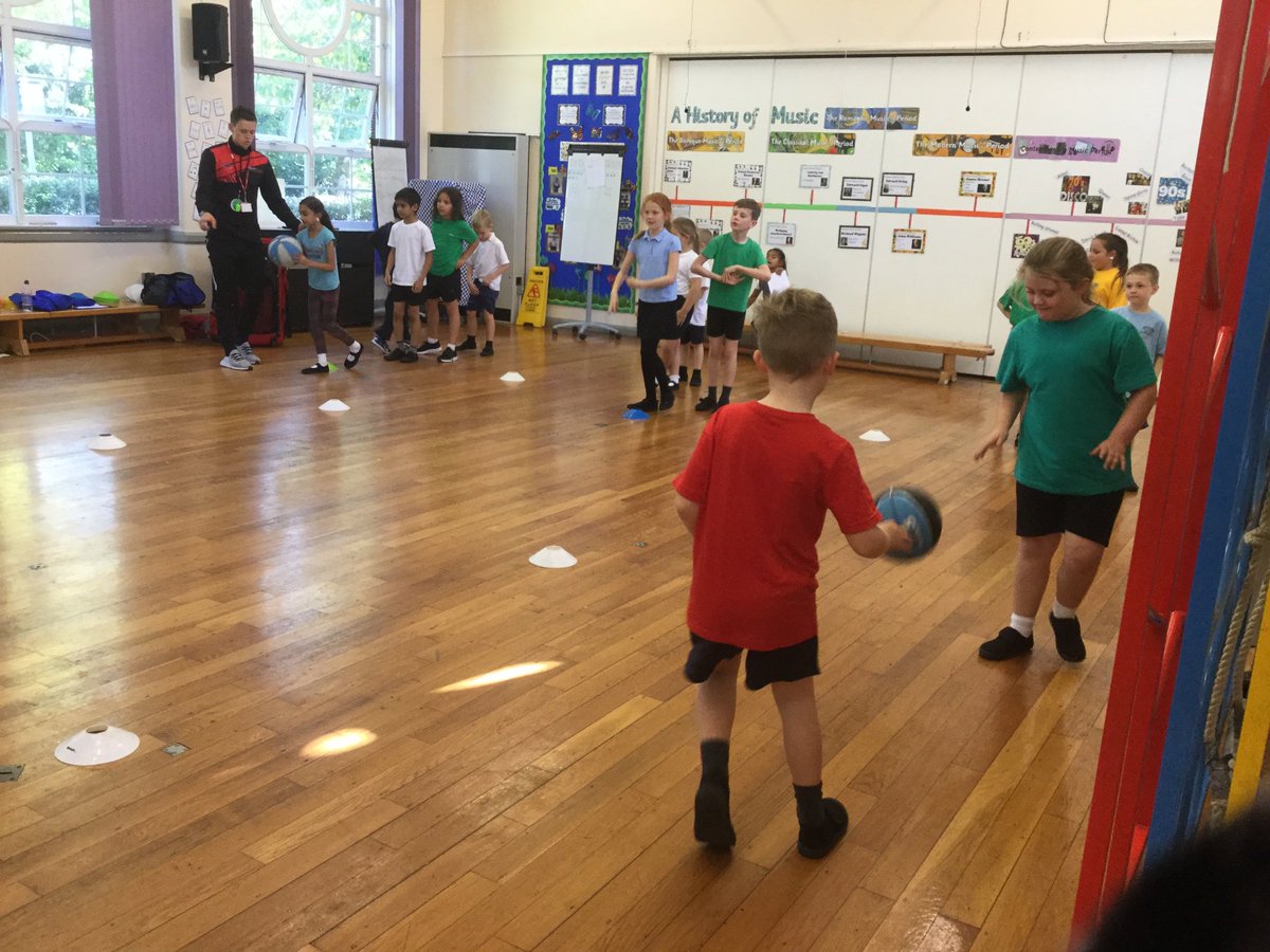 HighfieldBolton's tweet photo. 3F learning basketball skills with Rees Sports. The children loved it! 🏀😃 
@ReesSportsLtd https://t.co/3xFBHm1wTa
