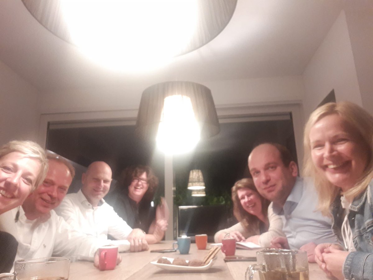 Constructief bezig zijn en gezelligheid gaan erg goed samen! Bewijst <a href="/vvdhardenberg/">VVD Hardenberg</a> #fractievergadering