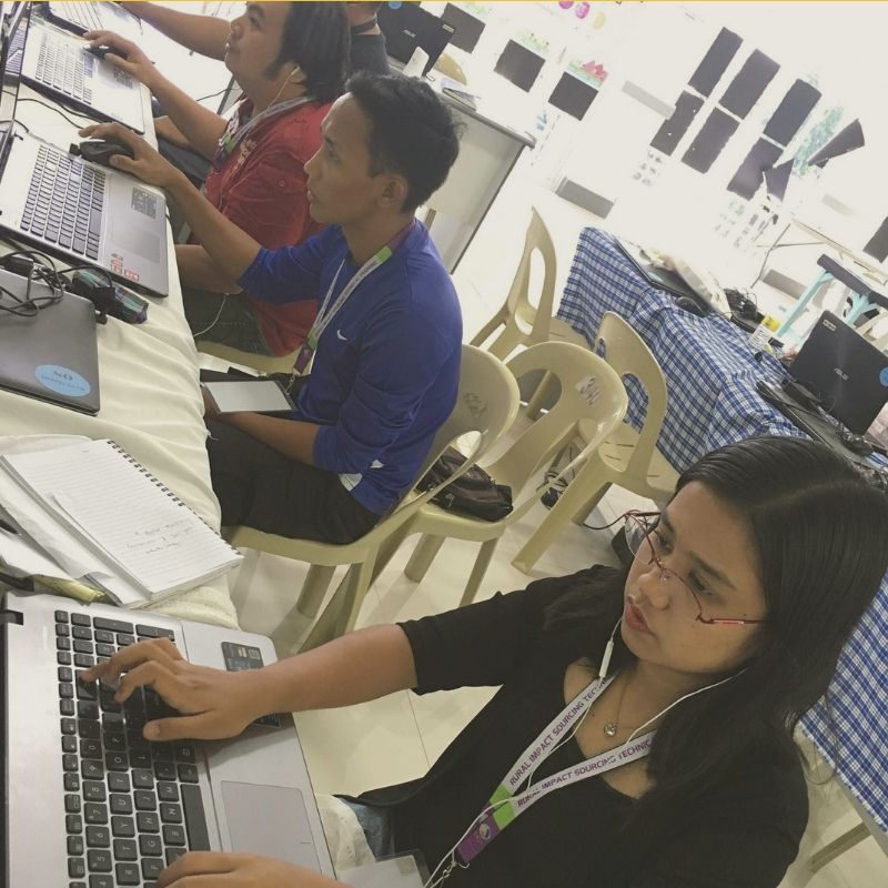 AnochePau's tweet photo. Day 3 of 21 days campaign. On the process of becoming a digital marketer. 
As said by Sovan Jain, "Marketing your presence on social media is as important as creating your presence."

#DigtalPh #RuralImpactSourcing #RISTTCadiz https://t.co/63wOX50Jqh