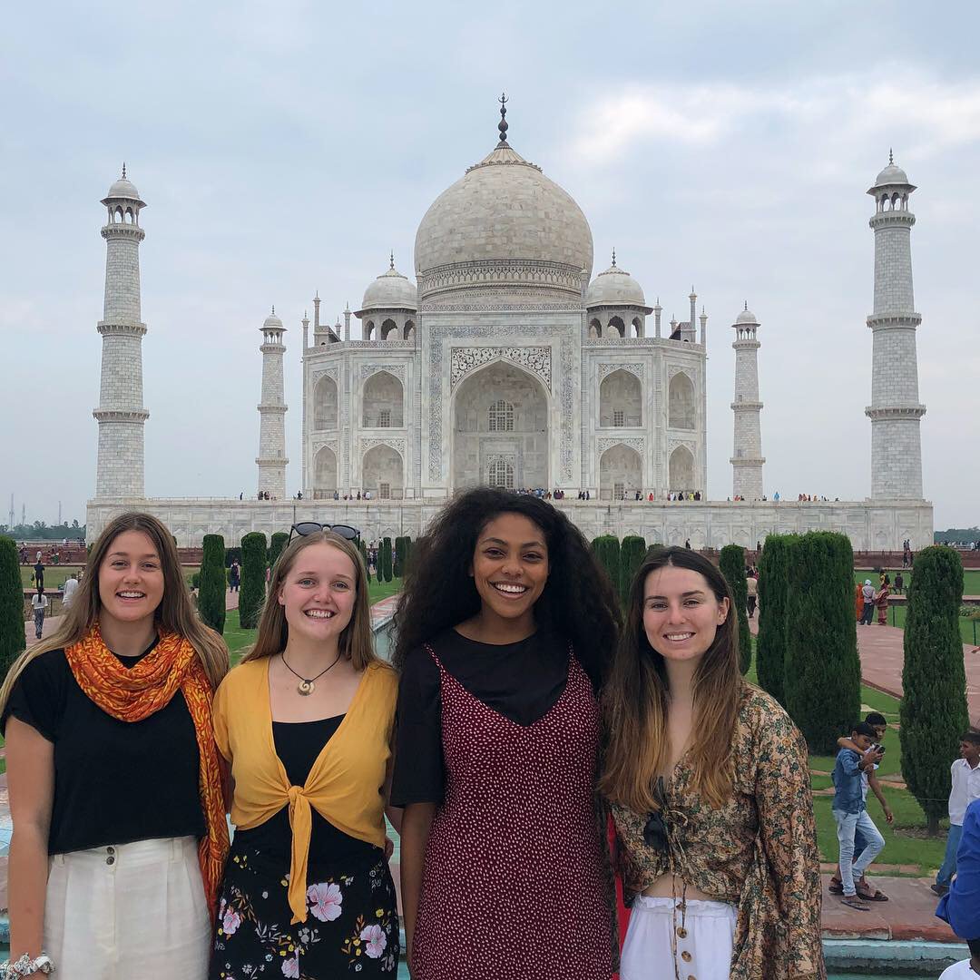 ausvolsint's tweet photo. We love seeing the happy faces of our student volunteers abroad during these amazing, formative trips. These PACE students from @Macquarie_Uni recently spent two weeks working with @RestlessDev in Delhi, India 🇮🇳 Head on over to our Facebook page to learn more! #InvitingChange https://t.co/ULl64rucTi