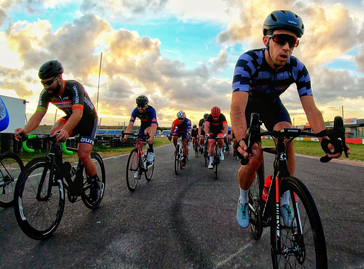 Raymond Cox tweet media