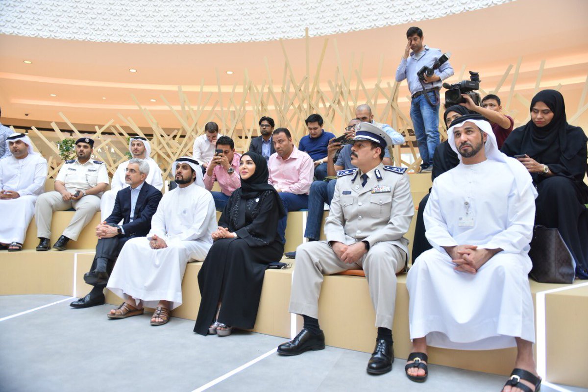 AbuDhabi_TAMM's tweet image. #ADSSSA unveils #TAMM’s innovative channels aimed at streamlining over 1,600 government services into 80 end-to-end journeys as part of the authority’s efforts in #SmartTransformation as a key aspect of #Ghadan21, #AbuDhabi Government Accelerator’s Program.
.
.
#TAMM #ADSSSA