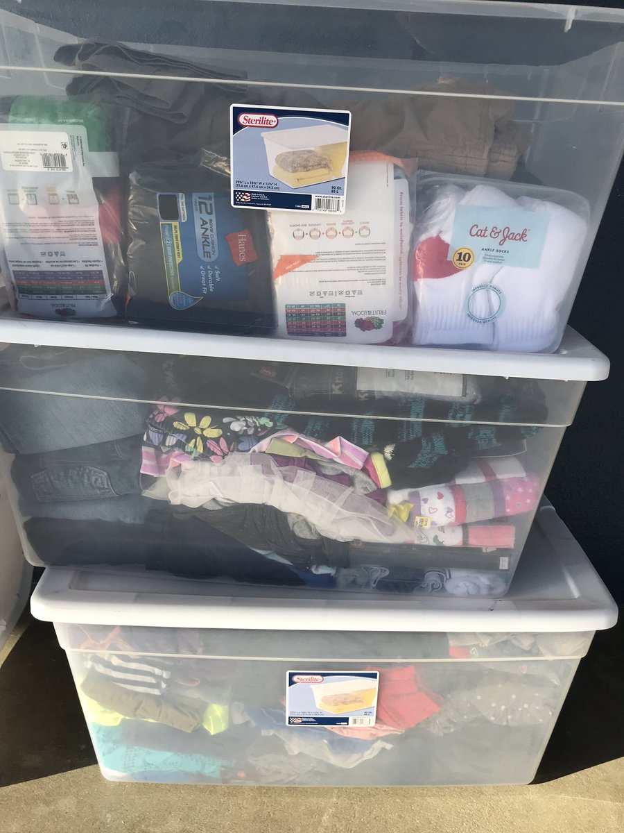 THDChantelleG's tweet photo. Living the values and giving back to the community! Victoria’s closet is a non profit organization that provides gently used clothing to Elementary students. We had the privilege of decorating the closet and stocking it with clothing! @TeamDepot @lajacska01 @lennyatdepot @5087Rdc https://t.co/ZeUtR2nFbj