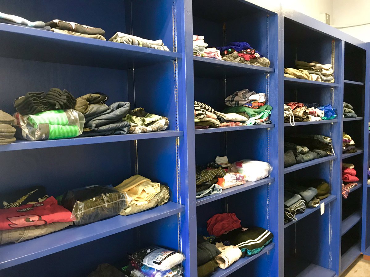 THDChantelleG's tweet photo. Living the values and giving back to the community! Victoria’s closet is a non profit organization that provides gently used clothing to Elementary students. We had the privilege of decorating the closet and stocking it with clothing! @TeamDepot @lajacska01 @lennyatdepot @5087Rdc https://t.co/ZeUtR2nFbj