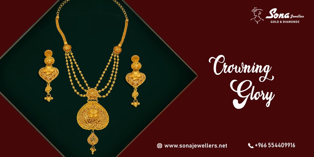 sona_jewellers's tweet photo. This majestic necklace and pair of earrings is a masterpiece, as it is a priceless possession of its owner. It is designed in a perfect manner to give you an everlasting touch of royalty.
#SonaJewellers #JewelleryCollections #NecklaceCollections #necklaceoftheday #necklaceaddict https://t.co/tZvEVFepTZ