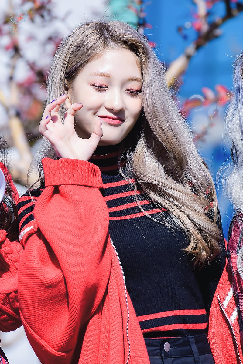 BMO_fromis's tweet photo. 181012 미니팬미팅

#이서연
#Seoyeon
#fromis_9 

💕💕 https://t.co/cDuTtlpx7q