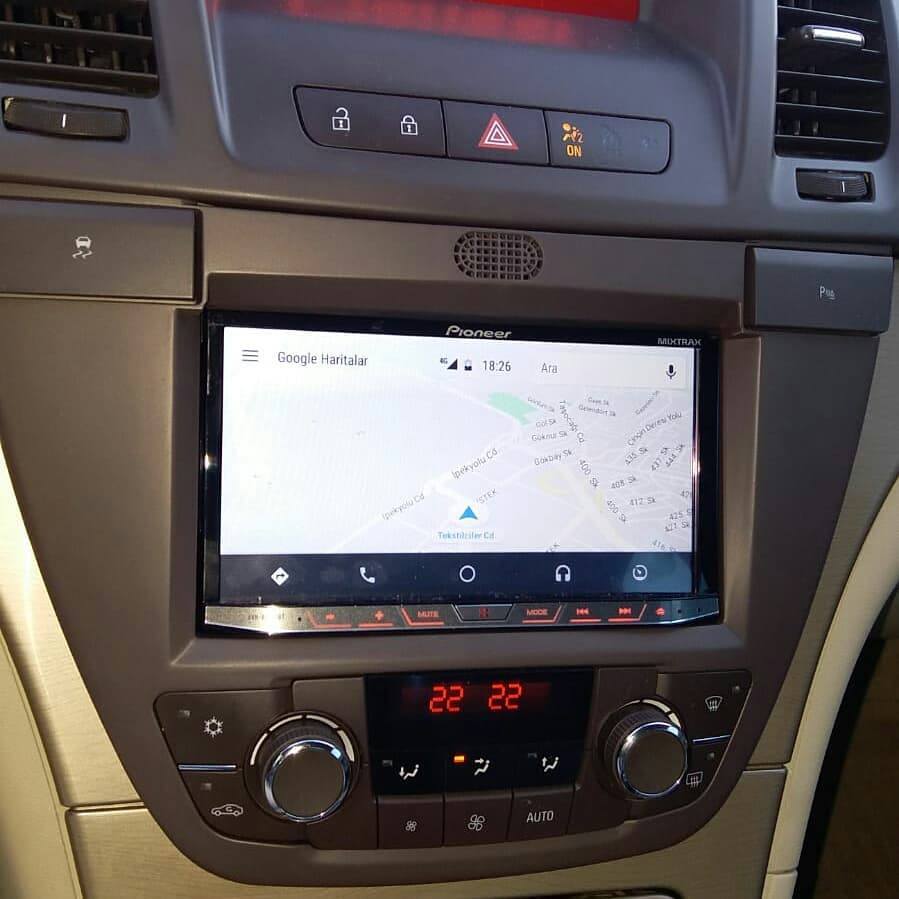 Mixsepet's tweet photo. Insignia 2009-2013 yılları arası %100 uyumlu pioneer carplay & android auto multimedya deneyimini en üst seviyeye çıkardık 👍
#opel #opelcarplay #mixsepet #opelturkiye #opelclub #insignia #opelistanbul #multimedia1 @Opel_Turkey @Opel @Opelinsider @apple_carplay @Android https://t.co/iXMhUcBz35