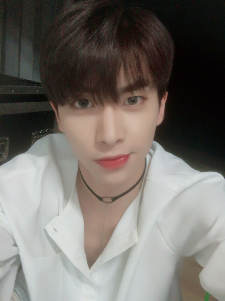 UP10TION's tweet photo. [#샤오] 잘있나 허니텐❤️ https://t.co/YEtL4QoJ3H