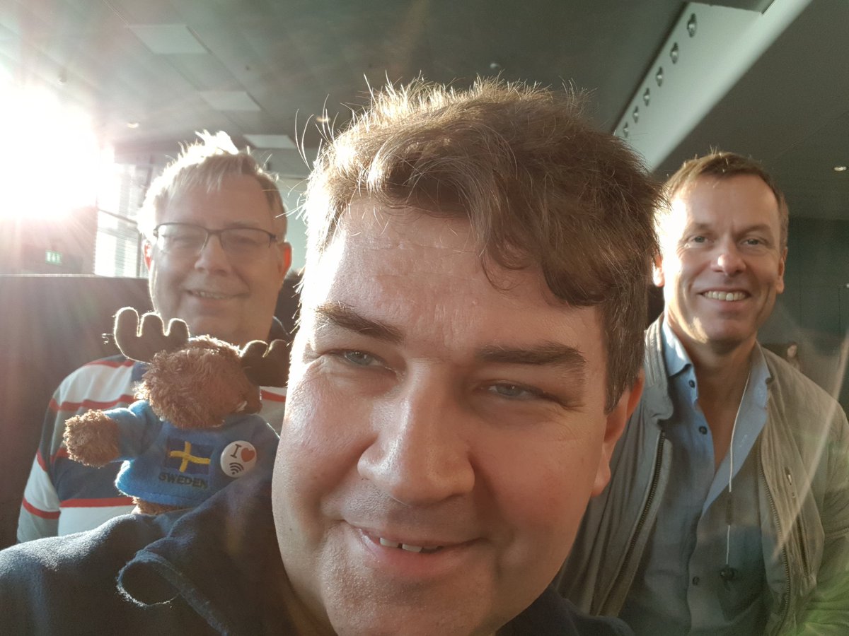 HerrNilsson2's tweet photo. Hläge the Swedish WiFi Moose joining the Scandinavian WiFi team on his way to San Diego and #WiFiTrek . 😎🇳🇴🇸🇪 https://t.co/kL7hEt26Yb